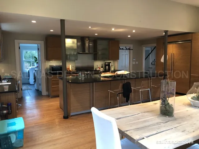 Custom cabinetry built and installed by Salinas Design and Construction in Darien, Connecticut. Darien kitchen, photo 1 of 9.